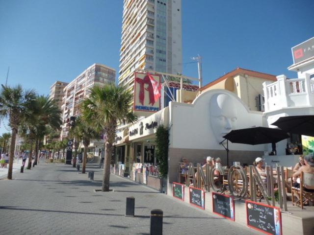 Disponible En Abril-Wifi-3Hab, 6 Pers, -Piscina, Aire Acondi-Parking Opcionable Extra Apartment Benidorm Ngoại thất bức ảnh