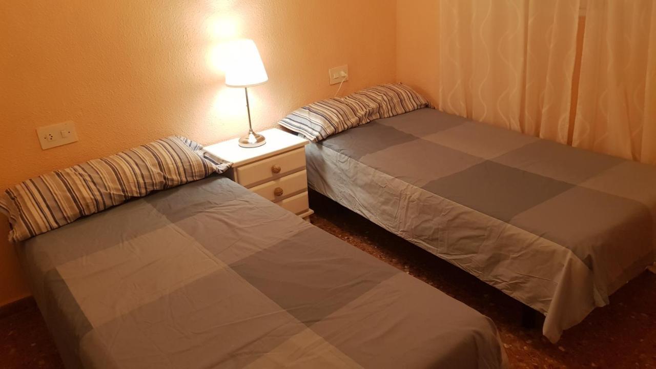 Disponible En Abril-Wifi-3Hab, 6 Pers, -Piscina, Aire Acondi-Parking Opcionable Extra Apartment Benidorm Ngoại thất bức ảnh