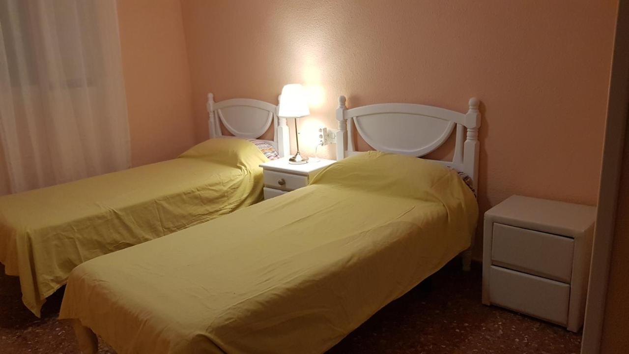 Disponible En Abril-Wifi-3Hab, 6 Pers, -Piscina, Aire Acondi-Parking Opcionable Extra Apartment Benidorm Ngoại thất bức ảnh