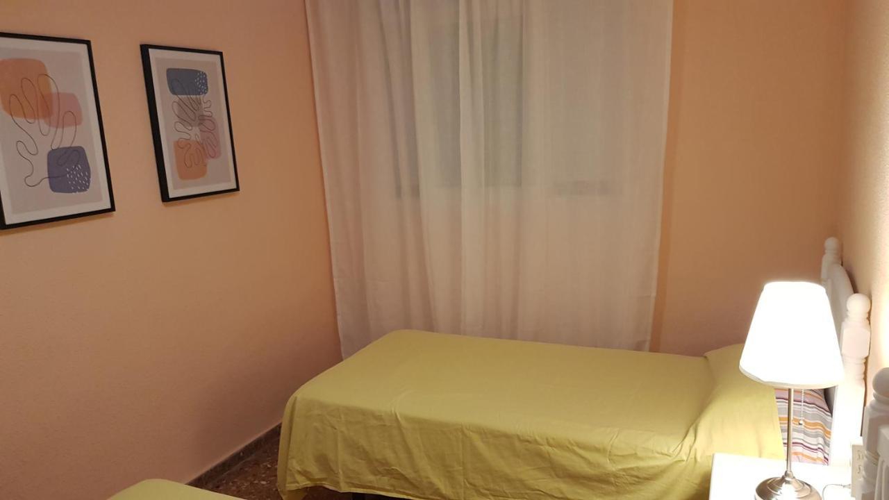 Disponible En Abril-Wifi-3Hab, 6 Pers, -Piscina, Aire Acondi-Parking Opcionable Extra Apartment Benidorm Ngoại thất bức ảnh