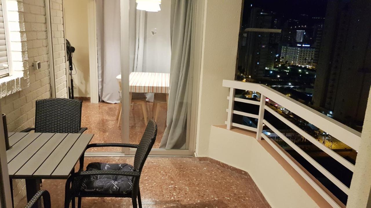 Disponible En Abril-Wifi-3Hab, 6 Pers, -Piscina, Aire Acondi-Parking Opcionable Extra Apartment Benidorm Ngoại thất bức ảnh